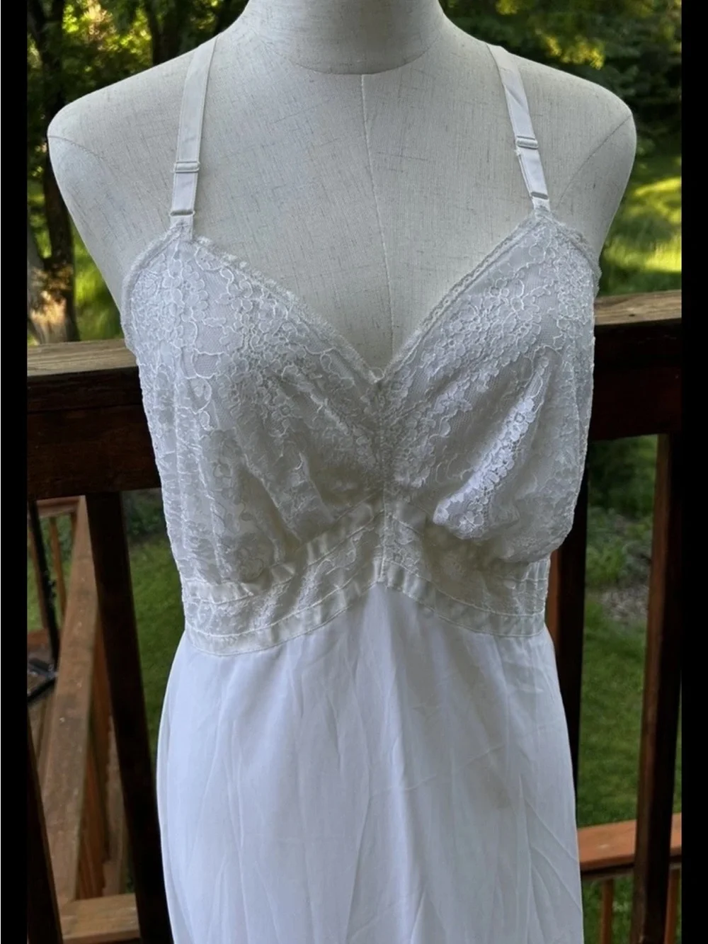 Vint Seamprufe Women’s Full Slip White Size 36 Bust Embellished Cups Made In USA